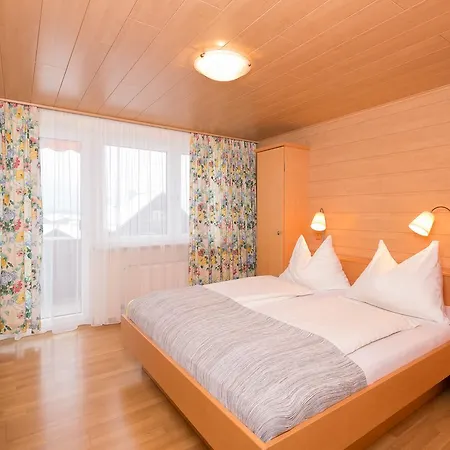Roland Apartment