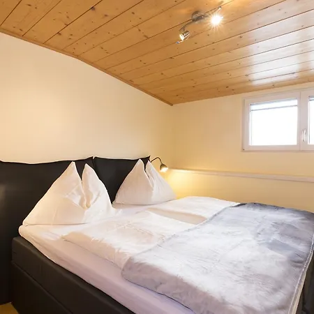Roland Apartment Strobl